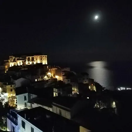Apartment Petra Marina Hydra Pisciotta